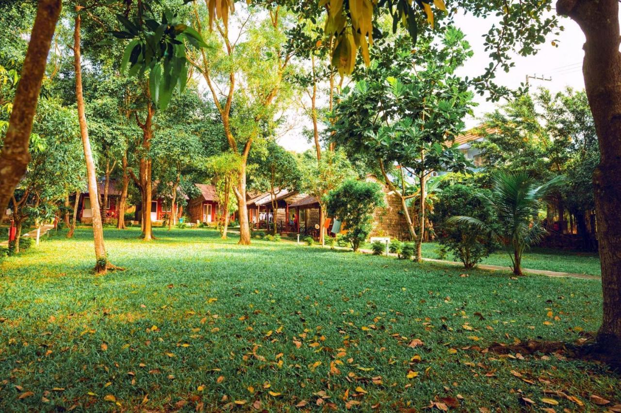 Minh Vuong Village Resort & Restaurant Фу Куок Екстериор снимка