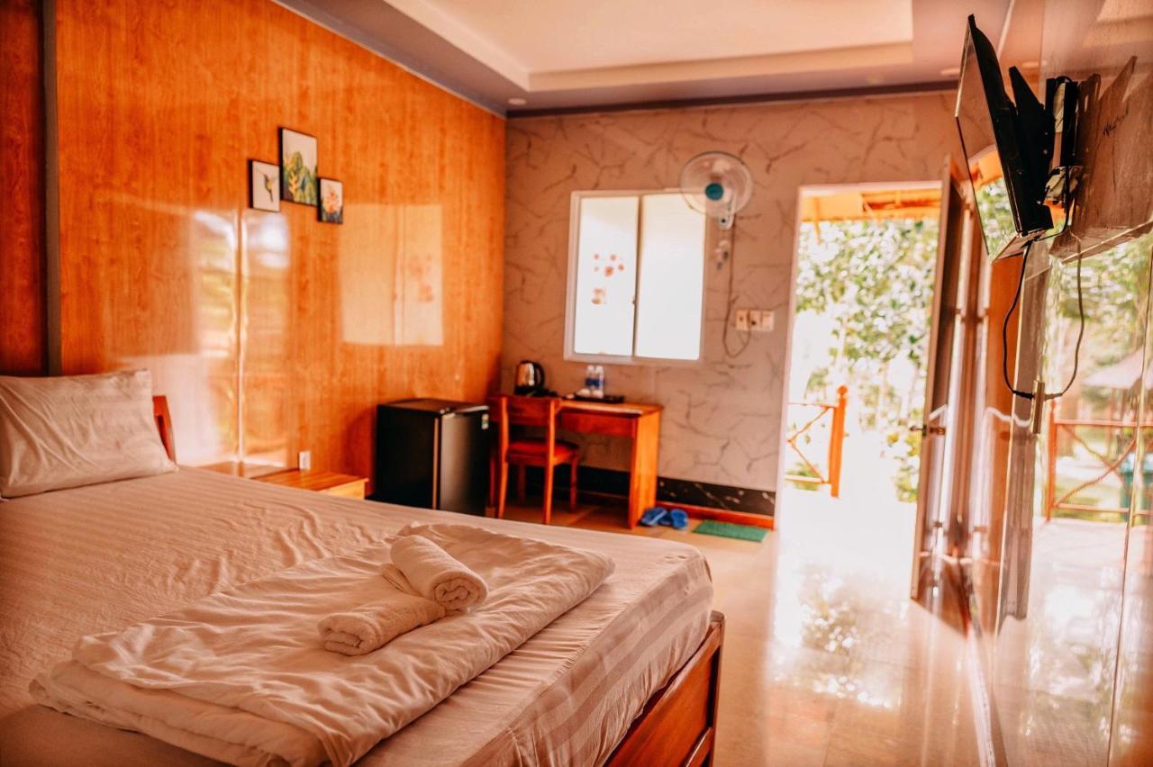 Minh Vuong Village Resort & Restaurant Фу Куок Екстериор снимка