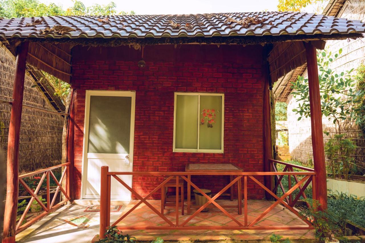 Minh Vuong Village Resort & Restaurant Фу Куок Екстериор снимка